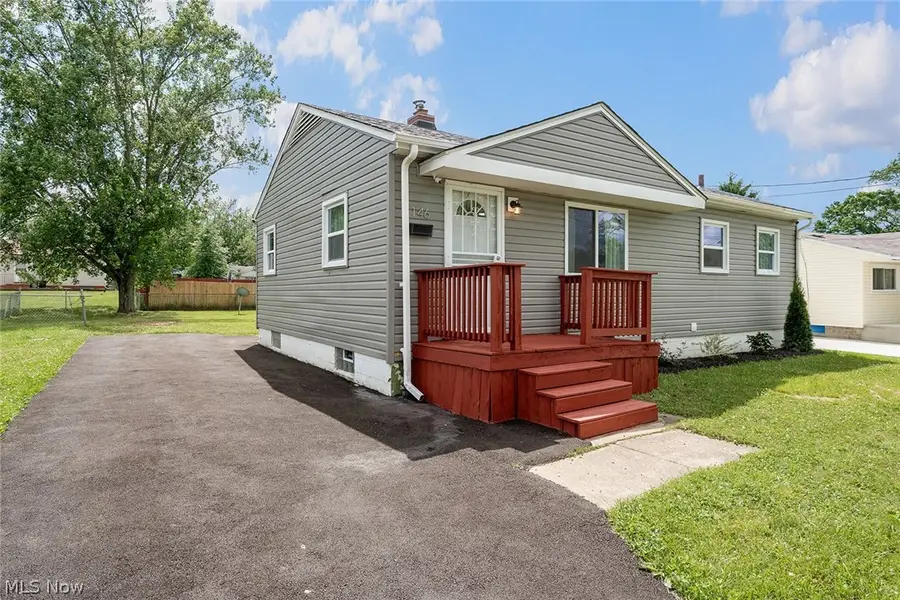 146 Greeley Lane, Youngstown, OH 44505 - #2