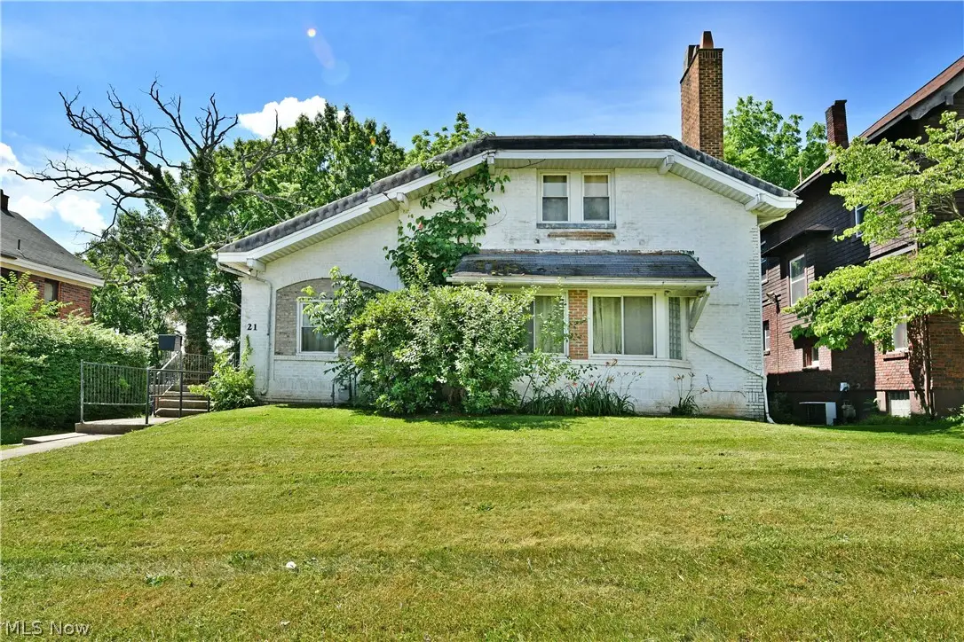 21 Indiana Avenue, Youngstown, OH 44505 - #1