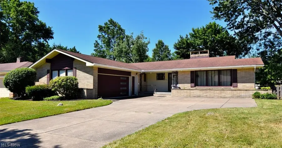 1878 Caronia Drive, Lyndhurst, OH 44124 - #2