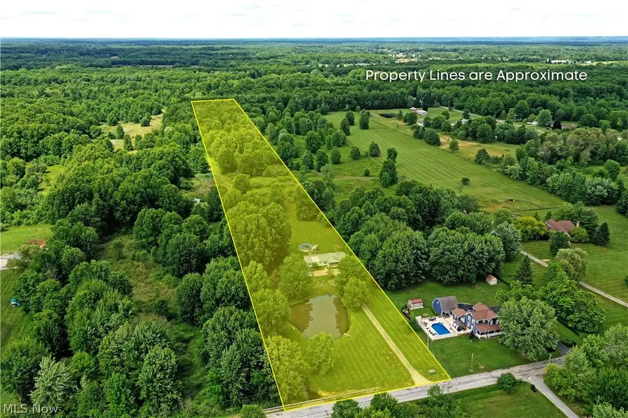 826 Bristol Champion Townline Ne Road, Bristolville, OH 44402 - #3