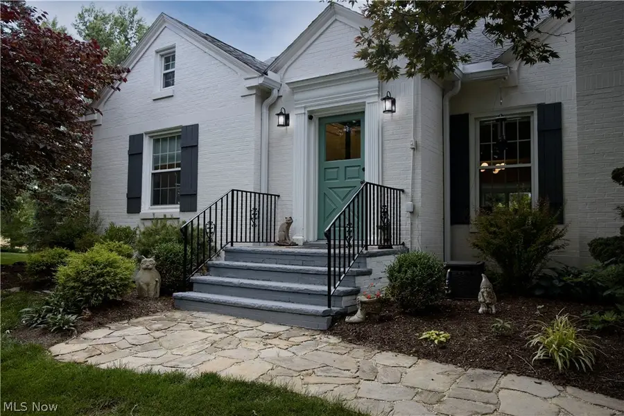 2911 Brentwood Nw Road, Canton, OH 44708 - #2
