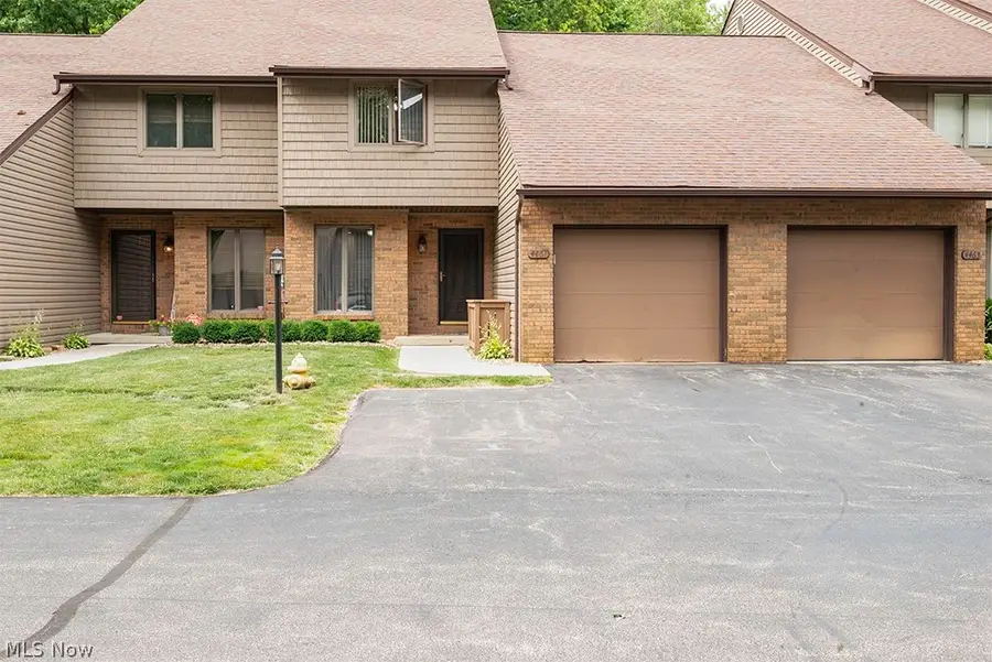 4461 Willow Creek Se Drive, Howland, OH 44484 - #2