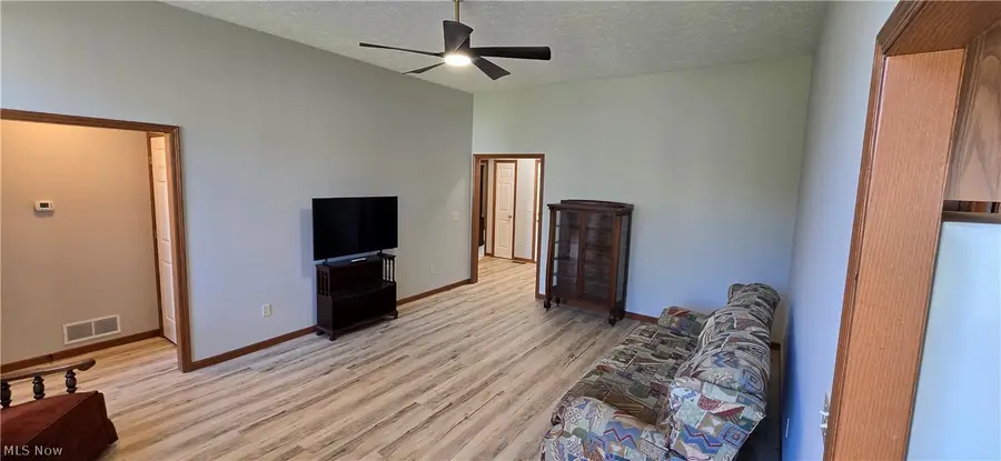 118 Gleneagle Drive, Elyria, OH 44035 - #3