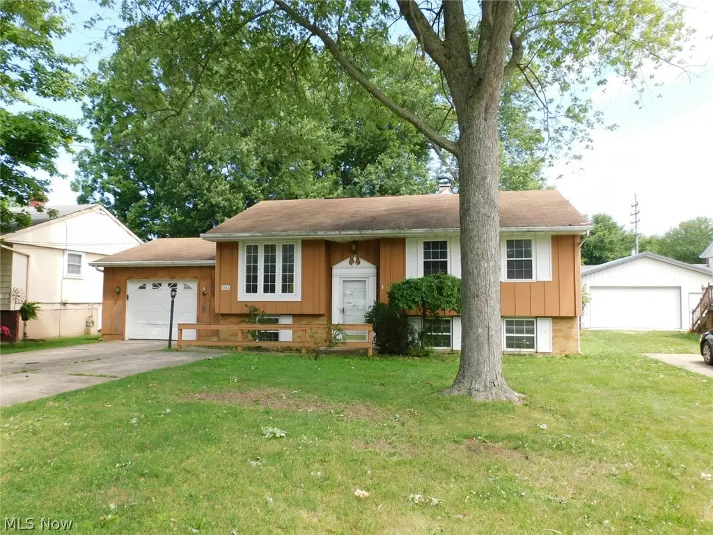 1361 E 28th Street, Ashtabula, OH 44004 - #1