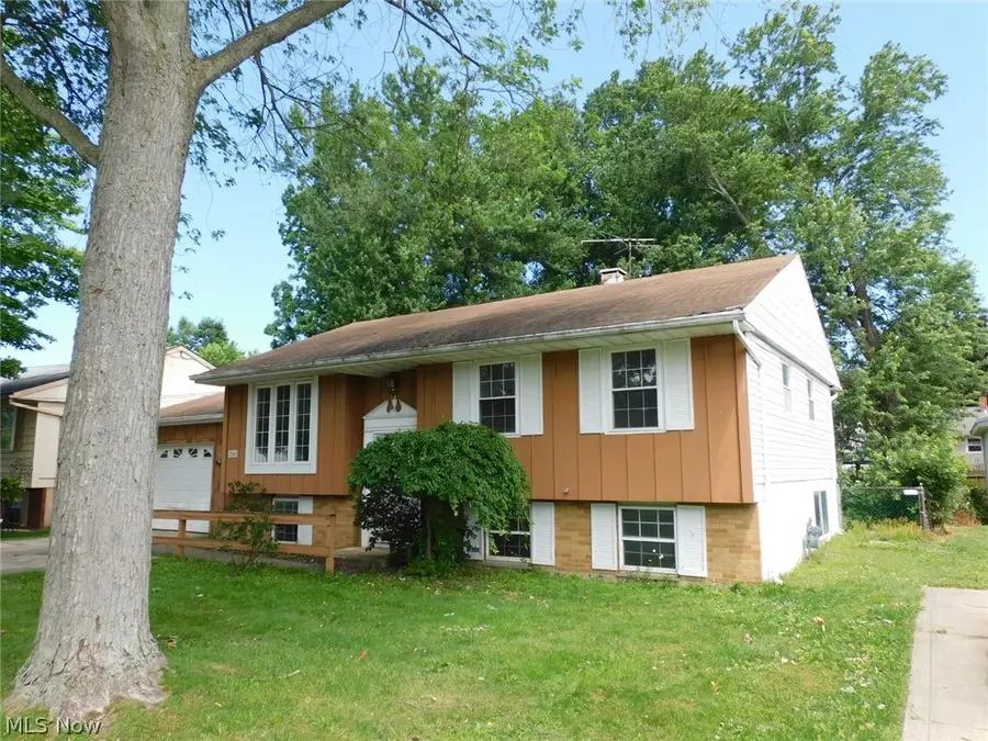 1361 E 28th Street, Ashtabula, OH 44004 - #3
