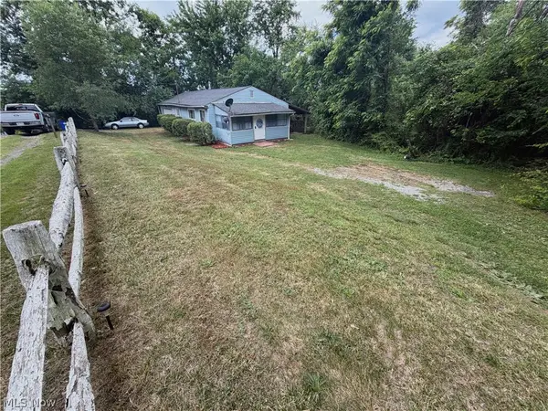 1129 Sunset Drive, East Liverpool, OH 43920