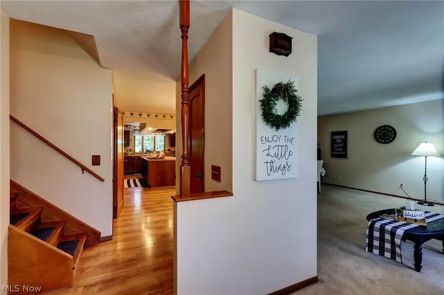 6065 E Valleyview Court, Mentor, OH 44060 - #3