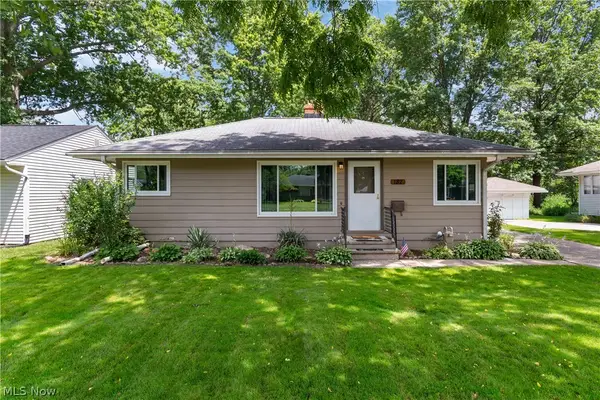 182 Wyleswood Drive, Berea, OH 44017