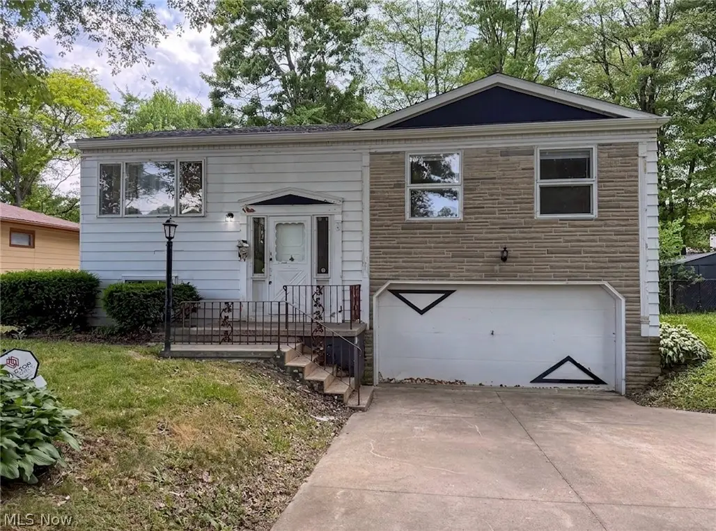 2821 Tod Nw Avenue, Warren, OH 44484 - #1
