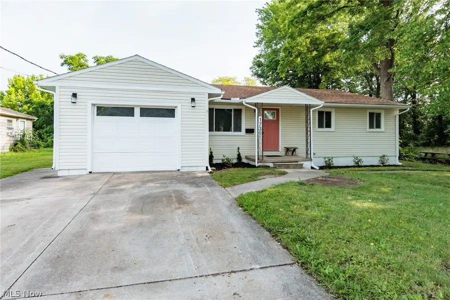 1730 W 20th Street, Lorain, OH 44052 - #2