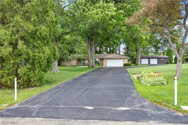 2560 Kenyon Nw Avenue, Massillon, OH 44647