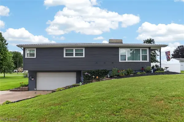21861 Valley View Drive, West Lafayette, OH 43845
