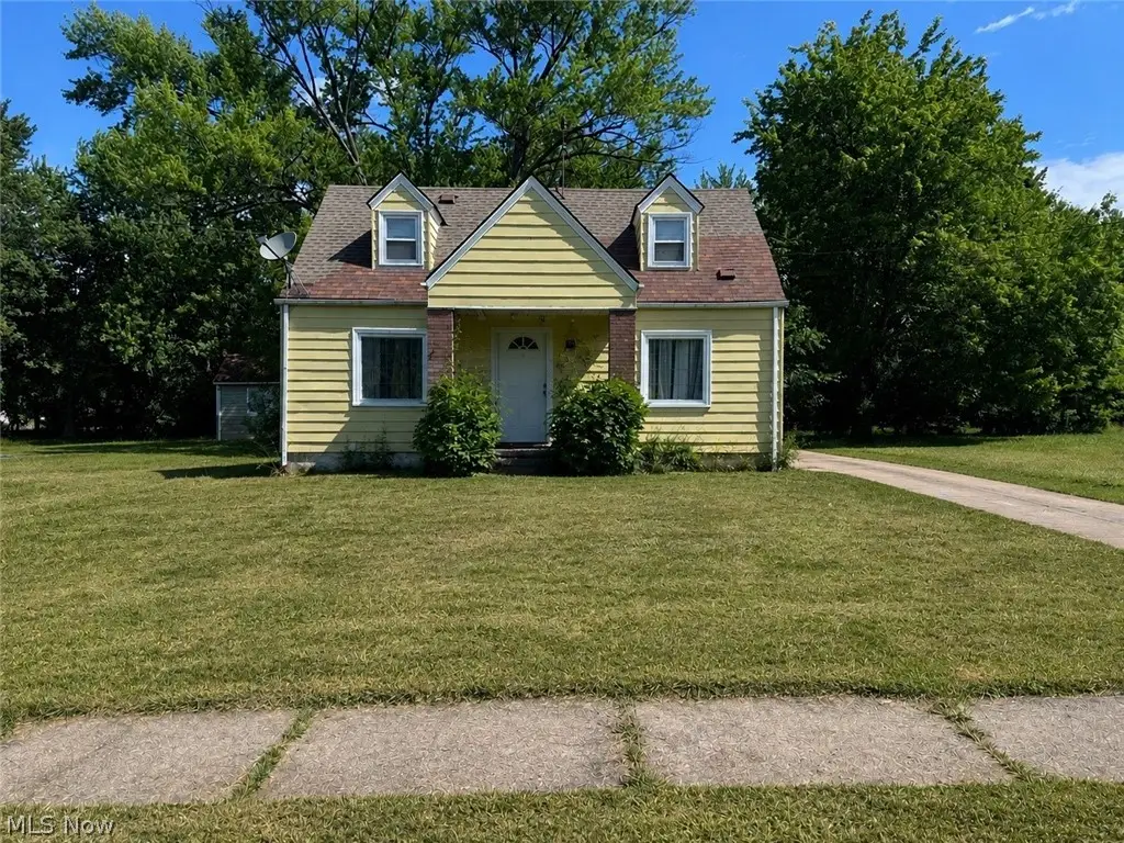 548 Almyra Avenue, Youngstown, OH 44511 - #1