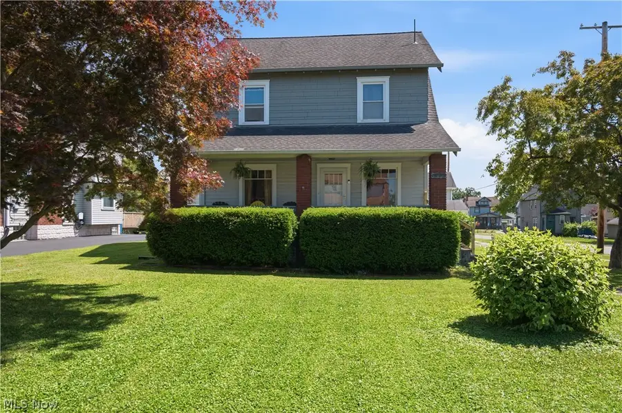 201 E Wilson Avenue, Girard, OH 44420 - #2