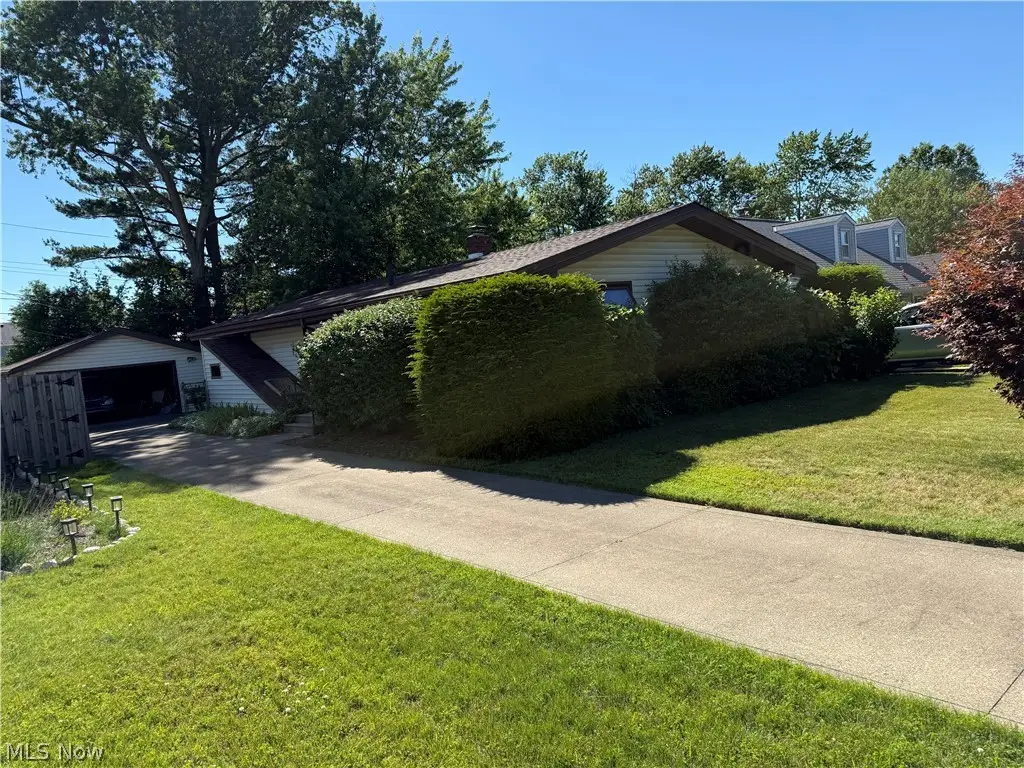 2174 Rockefeller Road, Wickliffe, OH 44092 - #1