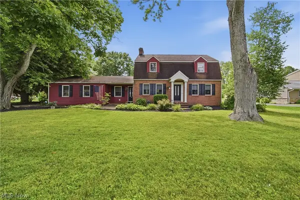 7445 Market N Avenue, North Canton, OH 44721
