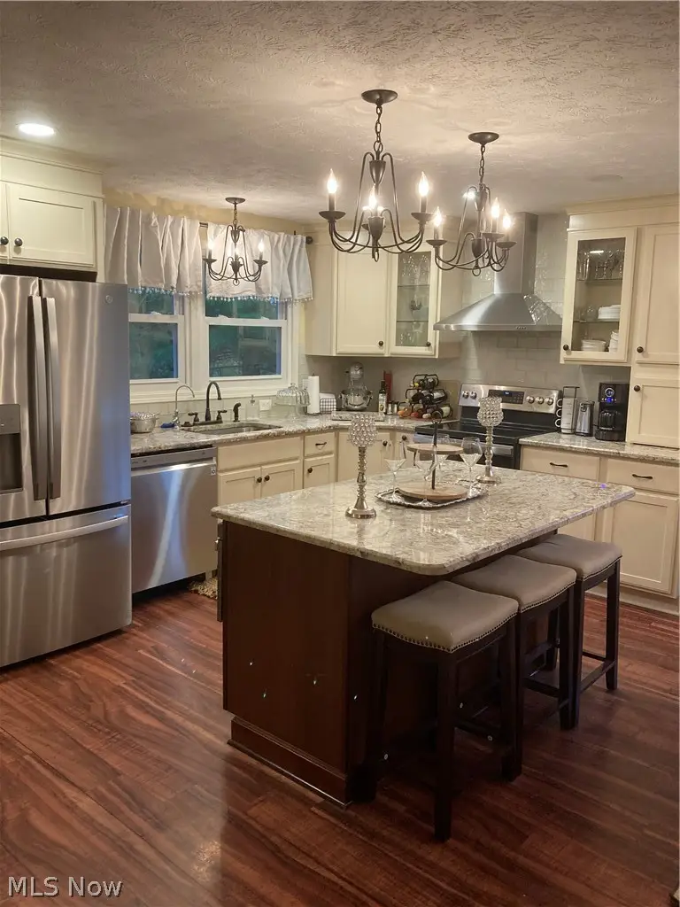165 Woodsdale Drive, Mogadore, OH 44260 - #3