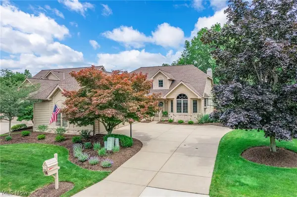2137 Waters Edge Drive, Westlake, OH 44145