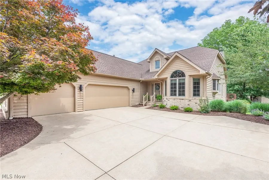 2137 Waters Edge Drive, Westlake, OH 44145 - #2