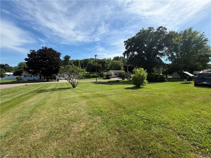 56 Beech Rock Drive, Zanesville, OH 43701 - #3