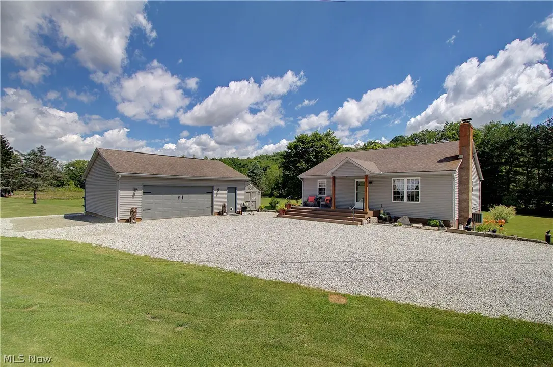 14157 Lisbon Ne Street, Paris, OH 44669 - #1