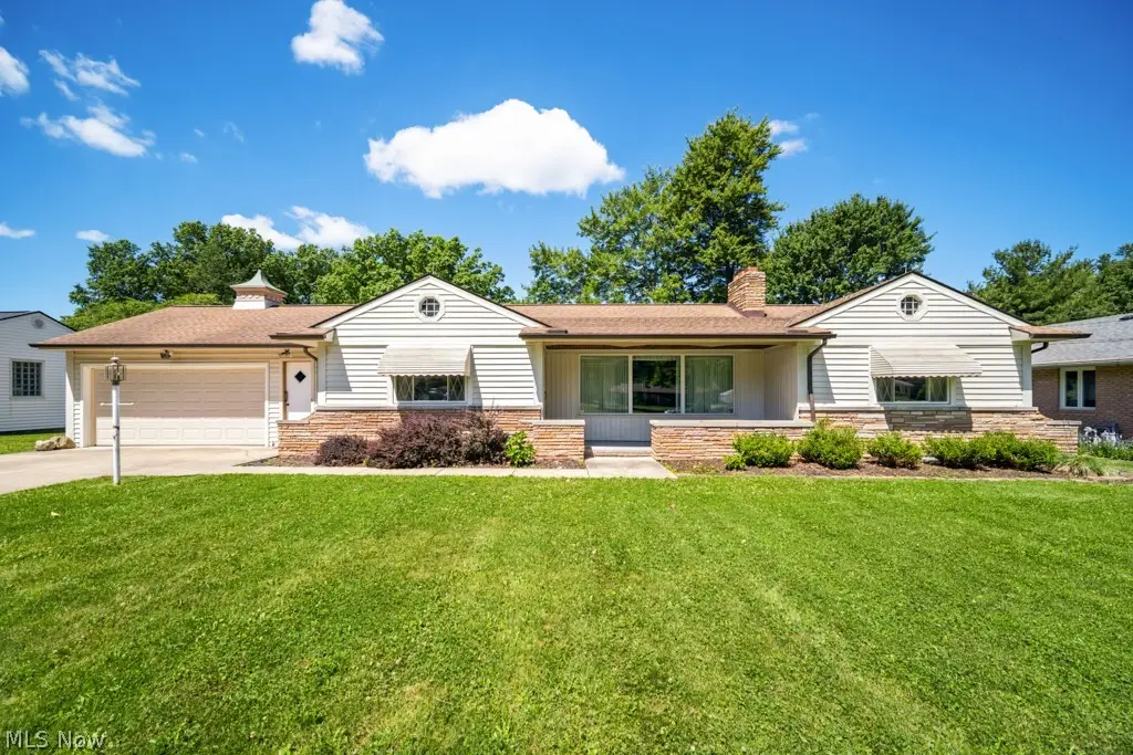 7988 Wright Road, Broadview Heights, OH 44147 - #1