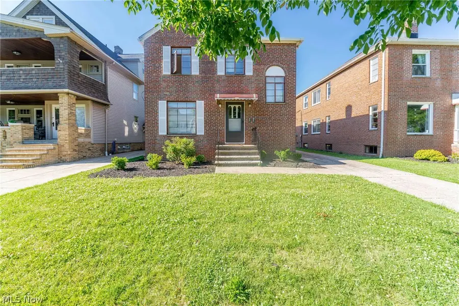 14603 Garfield Avenue, Lakewood, OH 44107 - #2