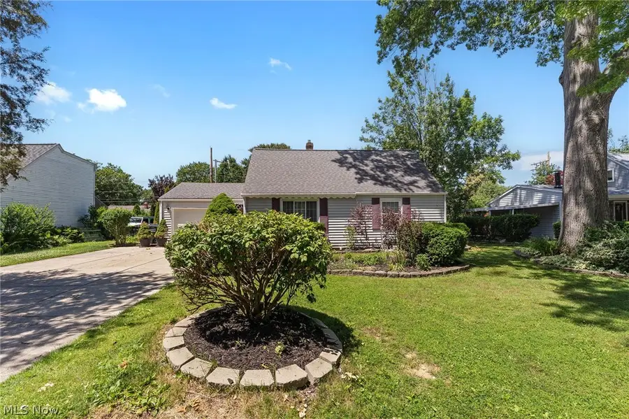 154 Fairfield Road, Avon Lake, OH 44012 - #3
