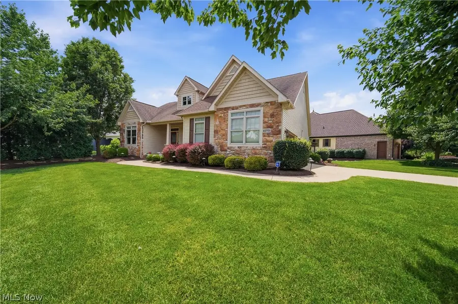 1070 Wedgefield Ne Court, North Canton, OH 44720 - #3