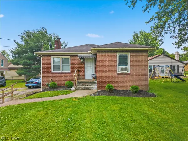 138 52nd Sw Street, Canton, OH 44706