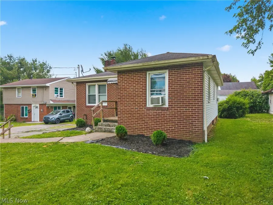 138 52nd Sw Street, Canton, OH 44706 - #2