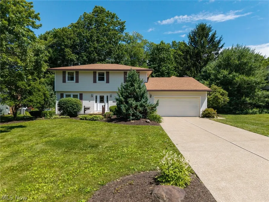 502 Farr Avenue, Wadsworth, OH 44281 - #2