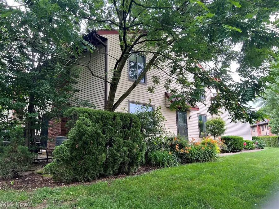 32623 Jefferson Drive, Solon, OH 44139 - #3
