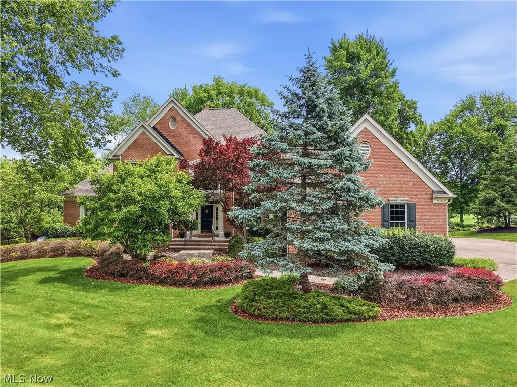 312 Aberdeen Lane, Aurora, OH 44202 - #1