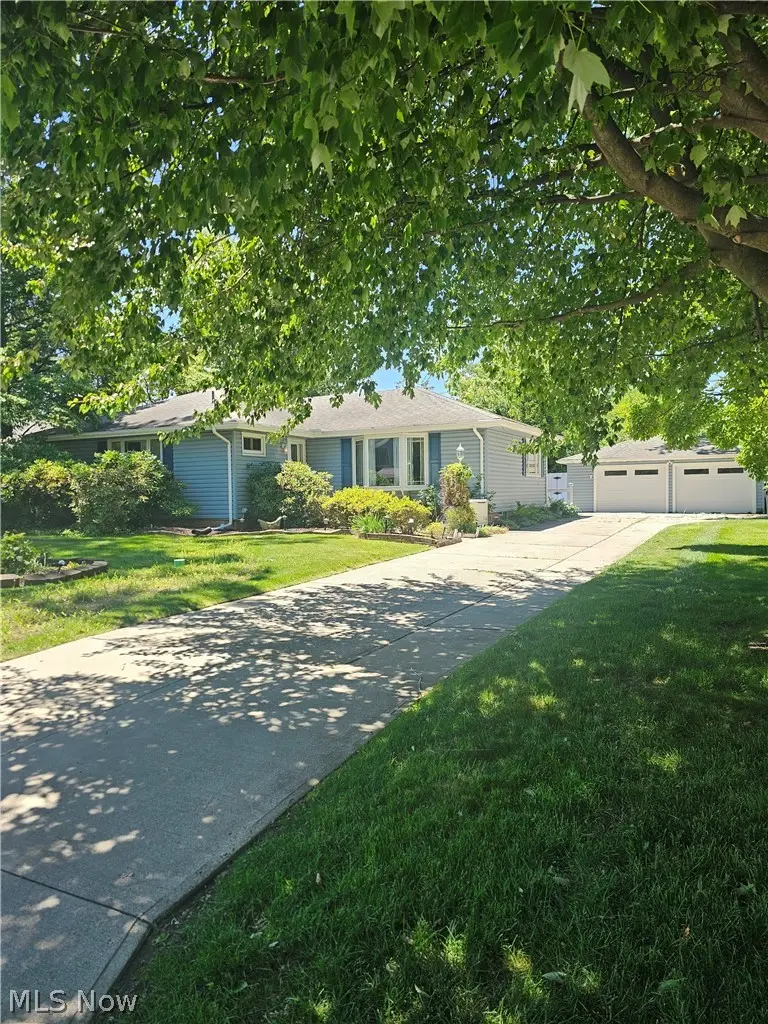 242 Sunset Road, Avon Lake, OH 44012 - #1