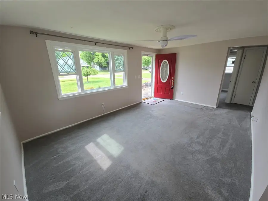 3054 Sterling Road, Lorain, OH 44052 - #2
