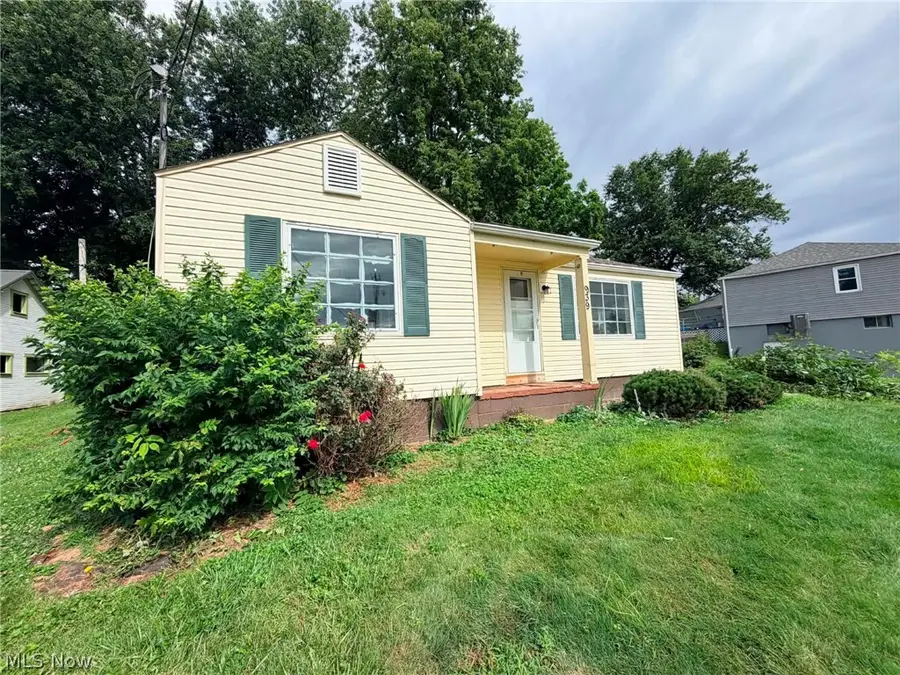 939 Blue Avenue, Zanesville, OH 43701 - #3