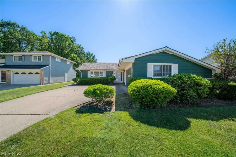 1207 Cordova Road, Mayfield Heights, OH 44124 - #3