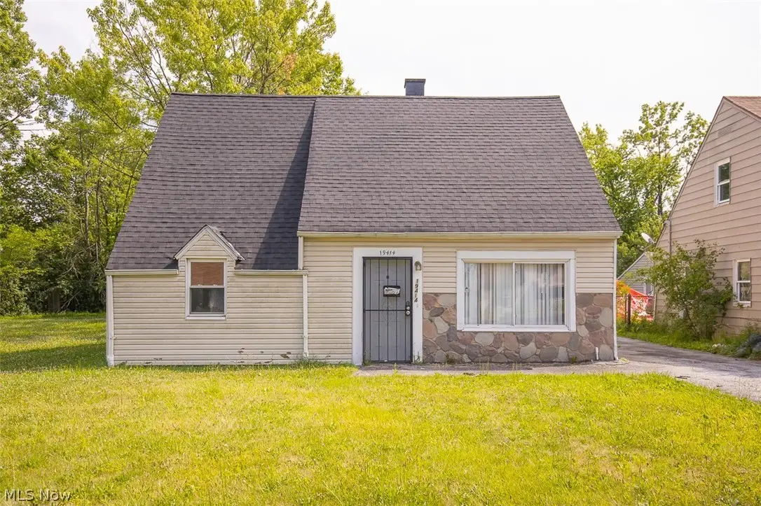 19414 Longbrook Road, Warrensville Heights, OH 44128 - #1