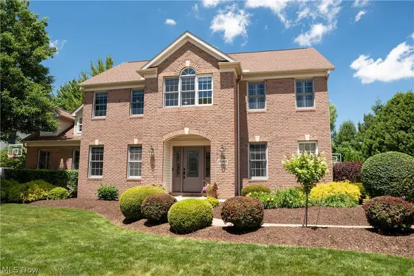 20324 Kylemore Drive, Strongsville, OH 44149