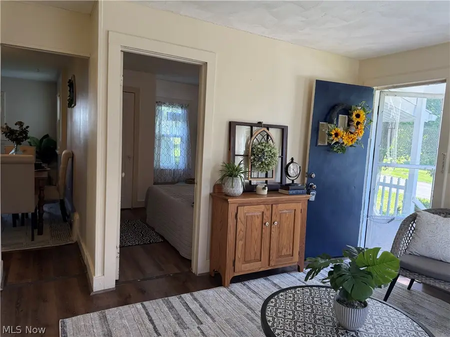 4563 Nutwood Nw Avenue, Champion, OH 44483 - #3