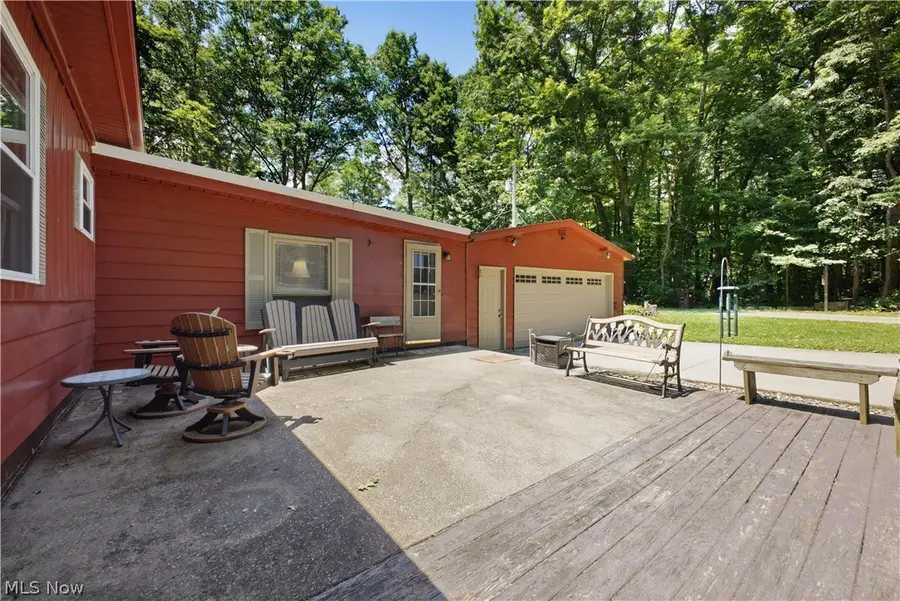 5018 Fairfield School Road, Columbiana, OH 44408 - #3