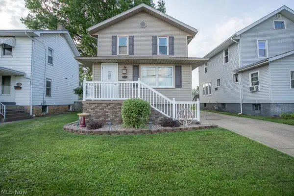 1135 Eastport Avenue, Uhrichsville, OH 44683