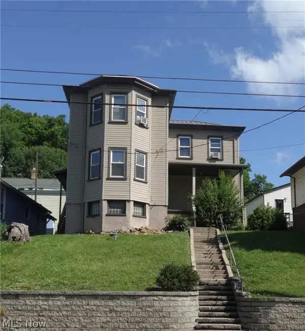 734 Main Street, Bridgeport, OH 43912