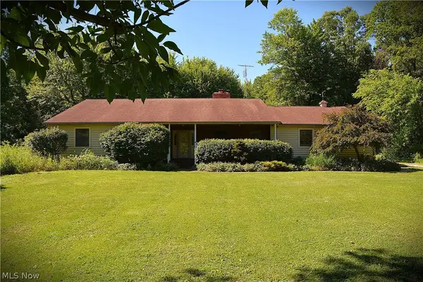 34489 Grafton Eastern Road, Grafton, OH 44044
