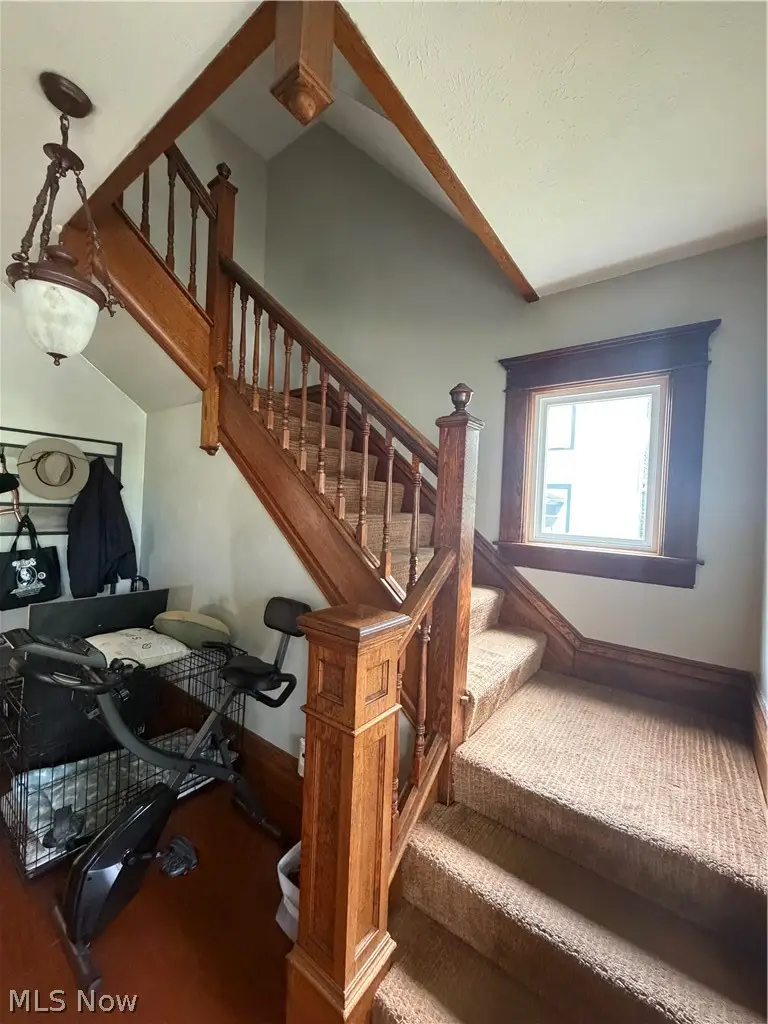 221 Oakwood Avenue, Marietta, OH 45750 - #2