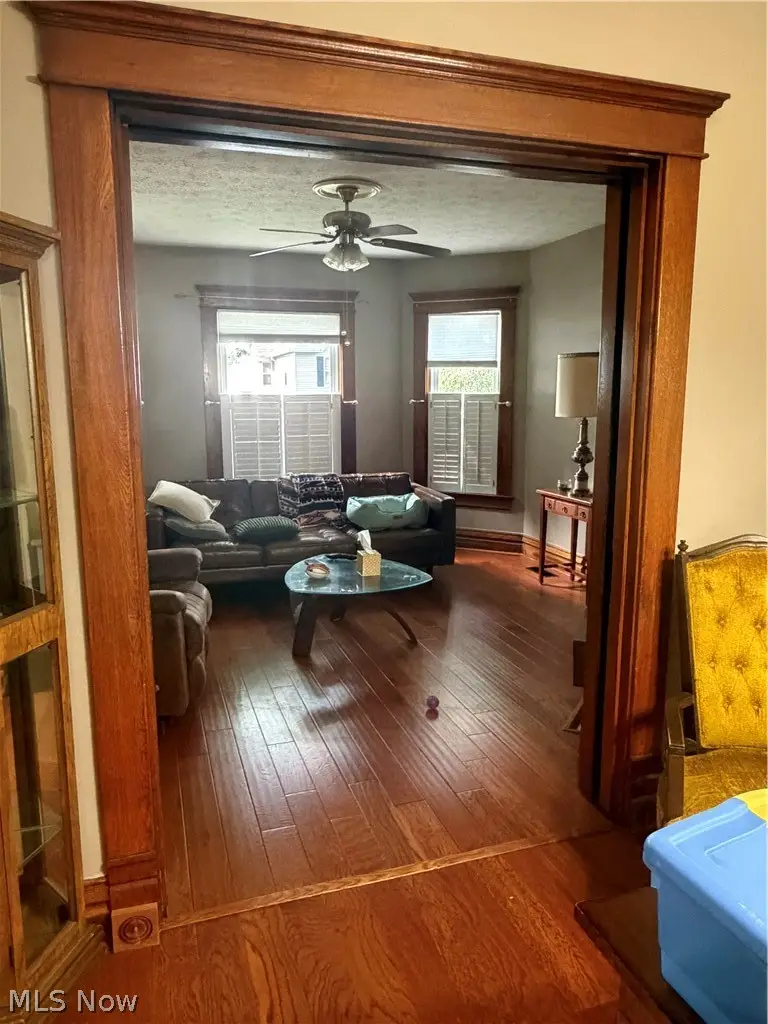 221 Oakwood Avenue, Marietta, OH 45750 - #3