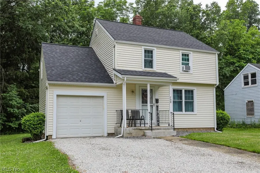 748 Cedar Avenue, Ravenna, OH 44266 - #2