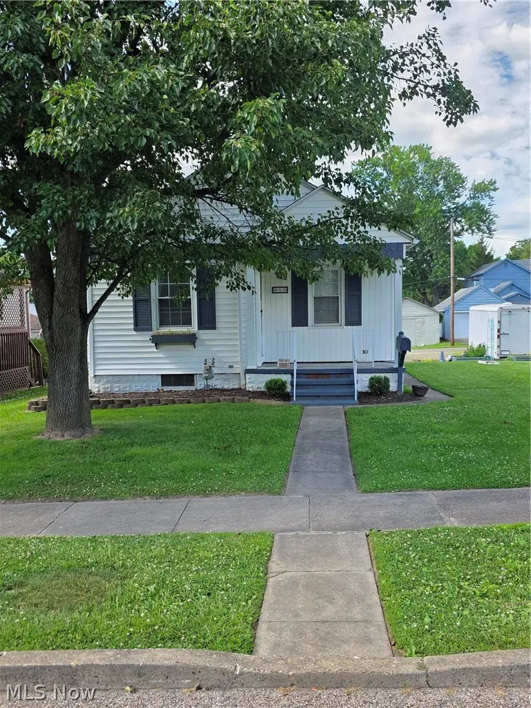415 Winton Avenue, Zanesville, OH 43701 - #1