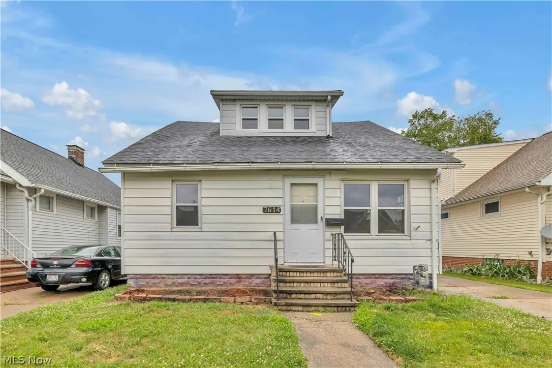 7614 Spring Garden Road, Parma, OH 44129 - #1